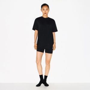 BOYFRIEND T-SHIRT