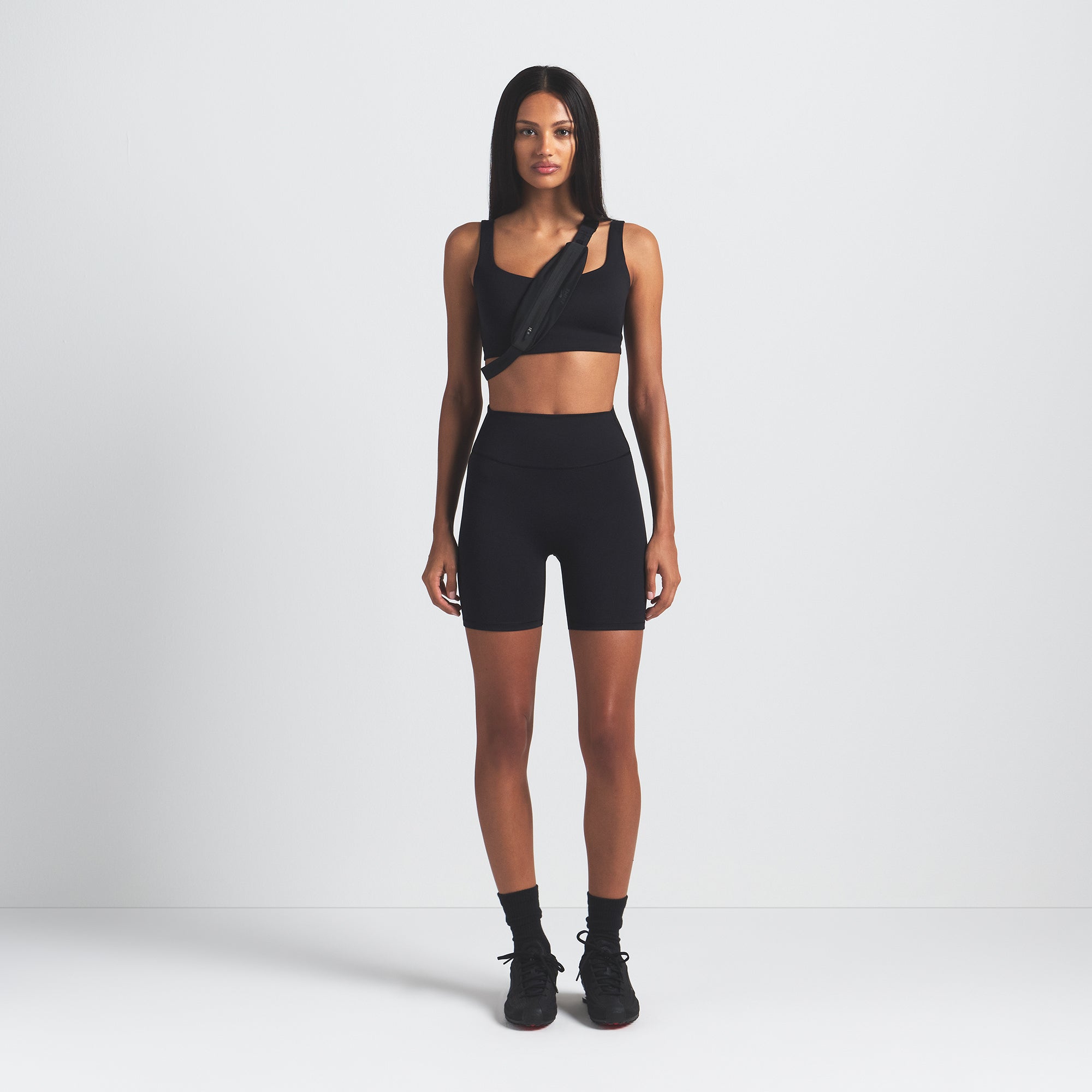 NikeSKIMS MATTE 5" BIKER SHORT