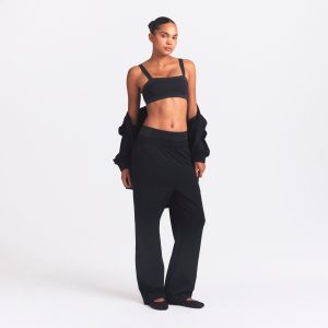 NikeSKIMS MATTE TRICOT SIDE SNAPS PANT