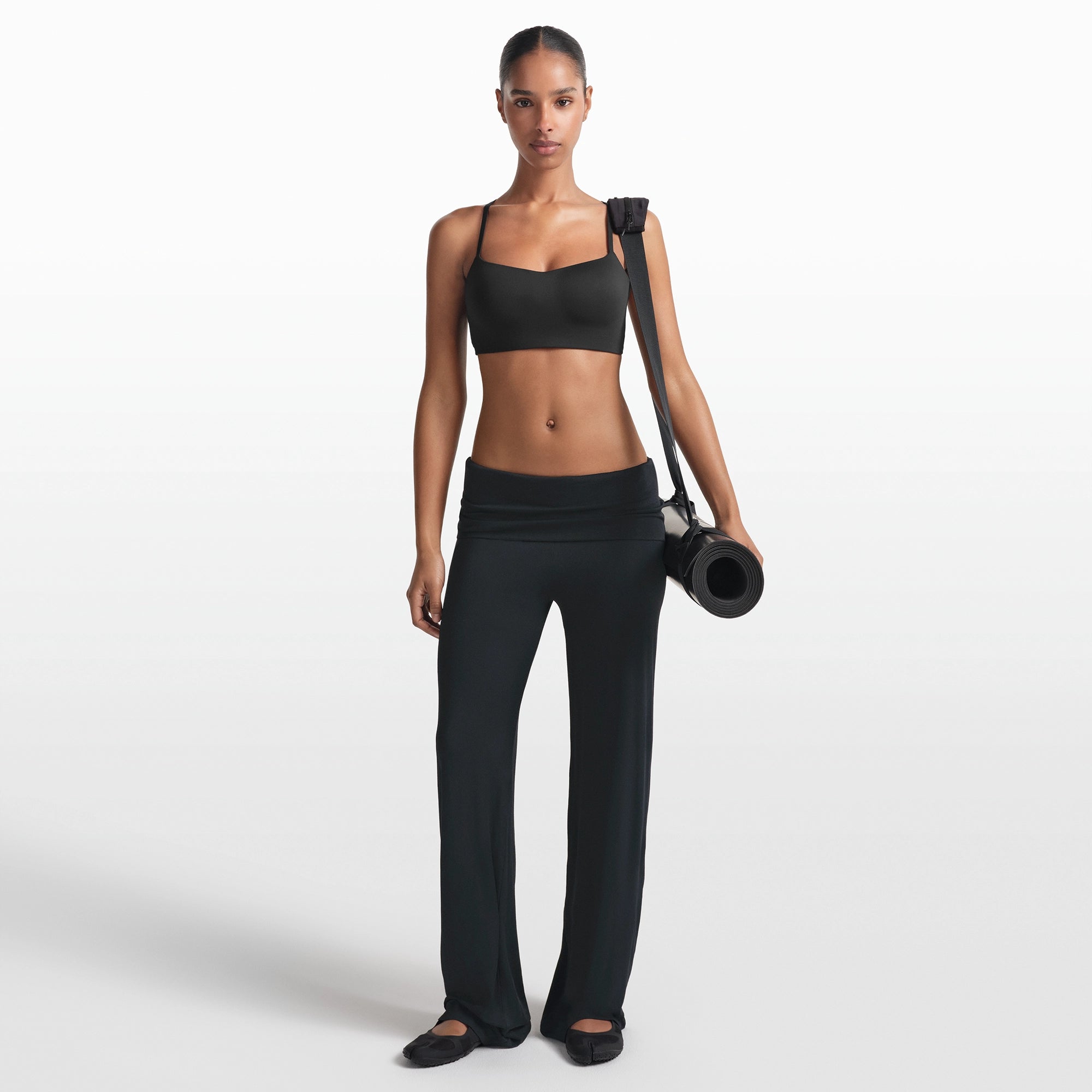 NikeSKIMS MATTE CONTOUR CAMI BRA