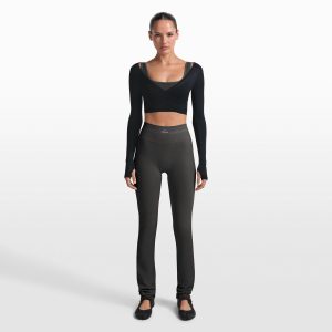 NikeSKIMS RIBBED SEAMLESS 34" STRAIGHT LEGGING